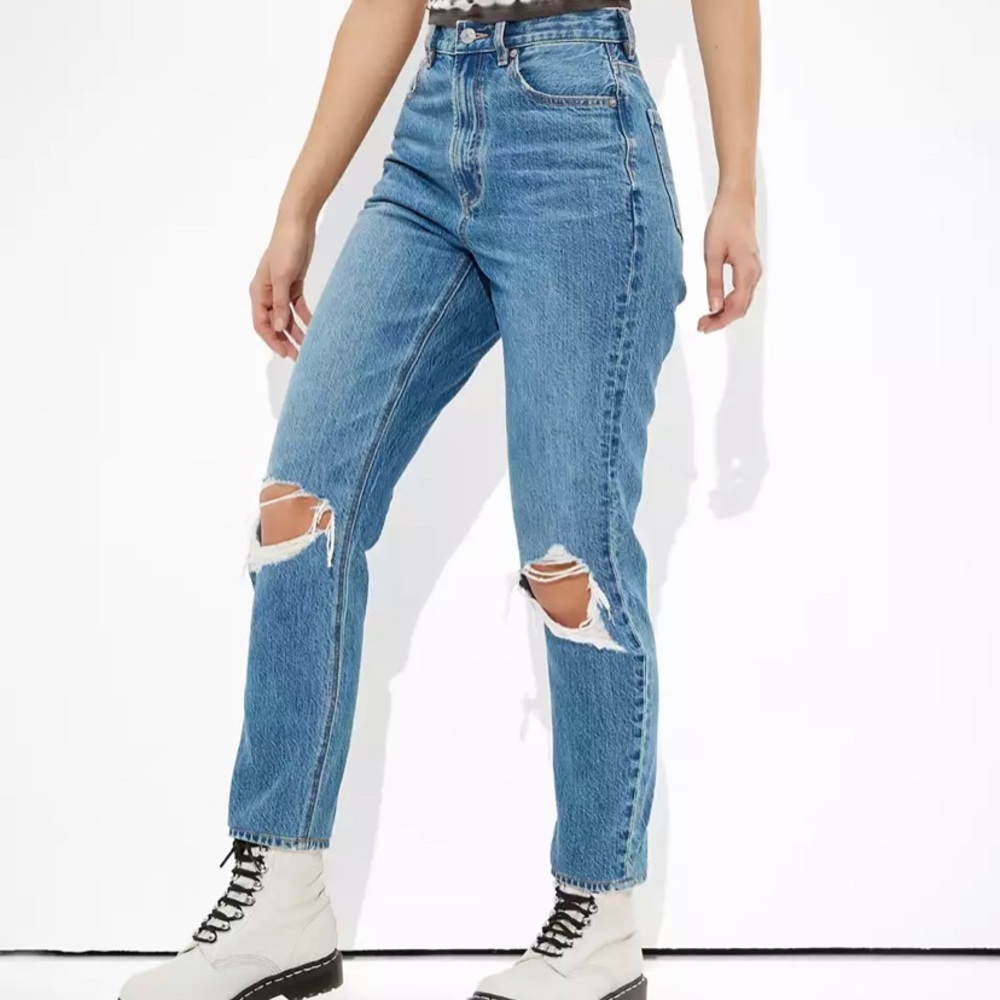 American Eagle Mom Jeans